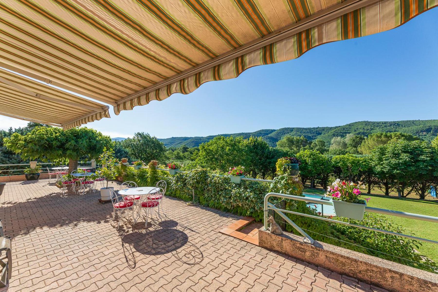 La Bastide Des Roses Bed & Breakfast Saint-Julien-d'Asse Bagian luar foto
